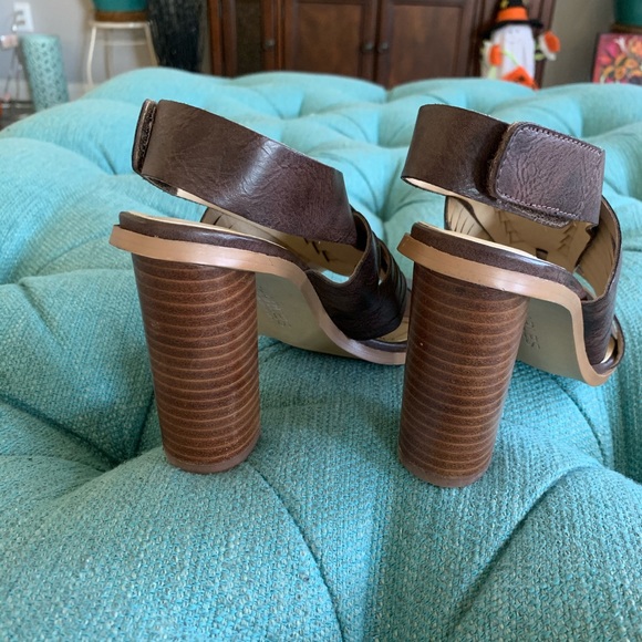 Charles by Charles David gladiator sandals size 7 - Picture 3 of 5